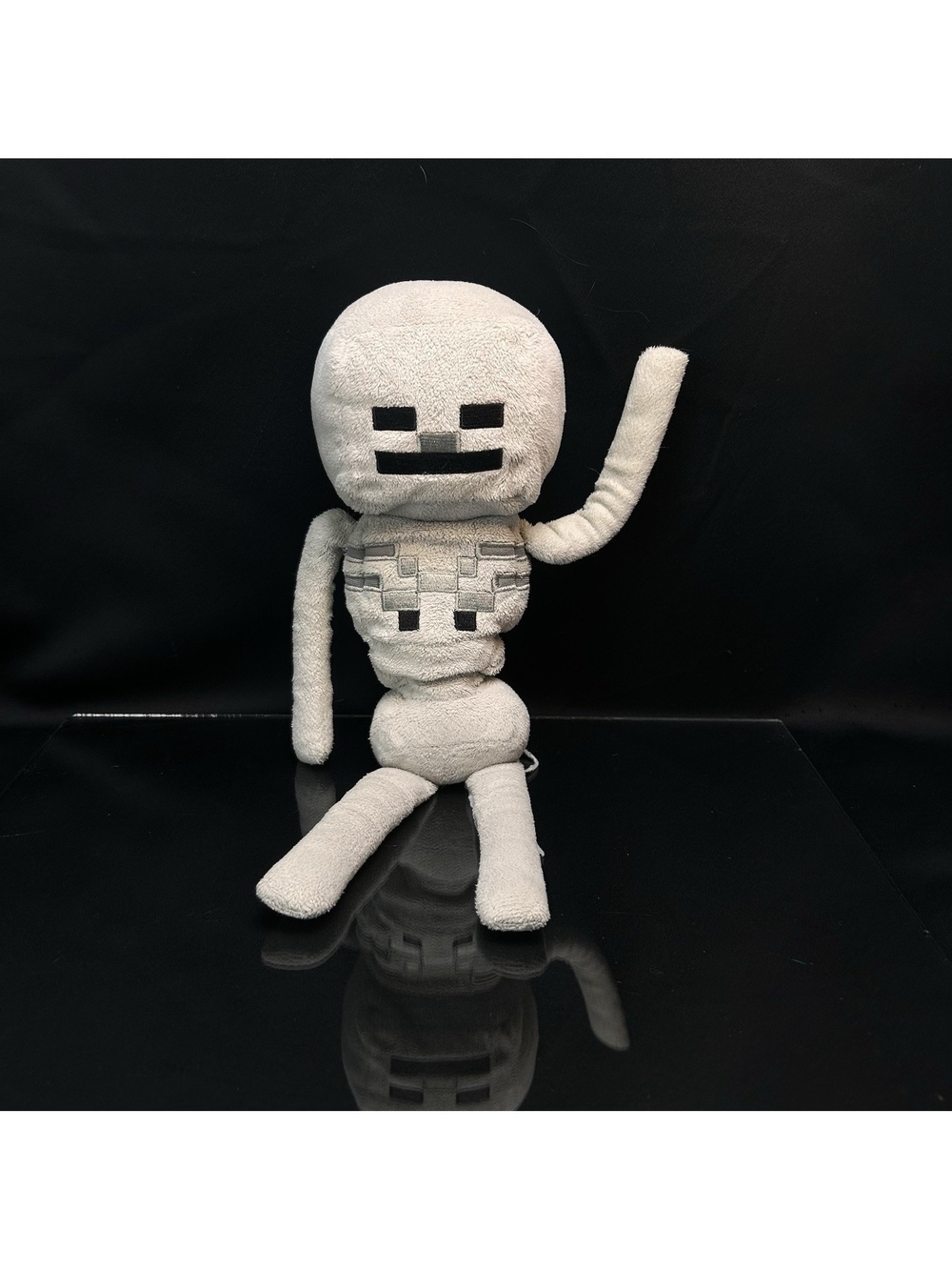 Spin Master Minecraft Plush Skeleton Mojang Jinx 13" Stuffed Video Game Toy
